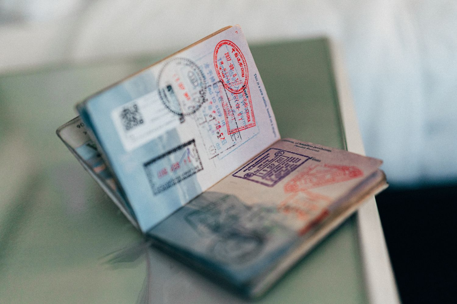  ◳ Passport (jpg) → (originál)