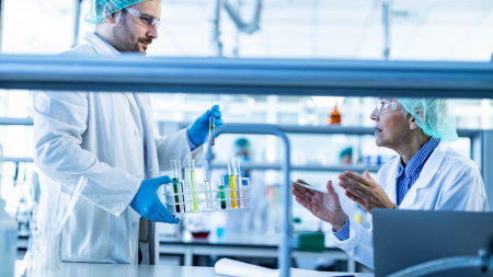 TP44 Palaiseau - Mediating international and scientific communication